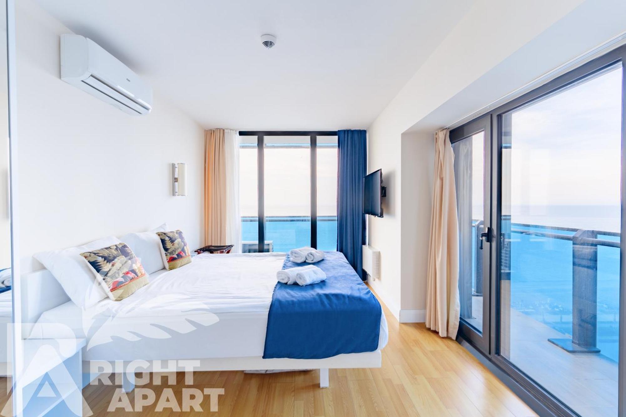 Orbi City Hotel Sea View Batumi Exterior photo