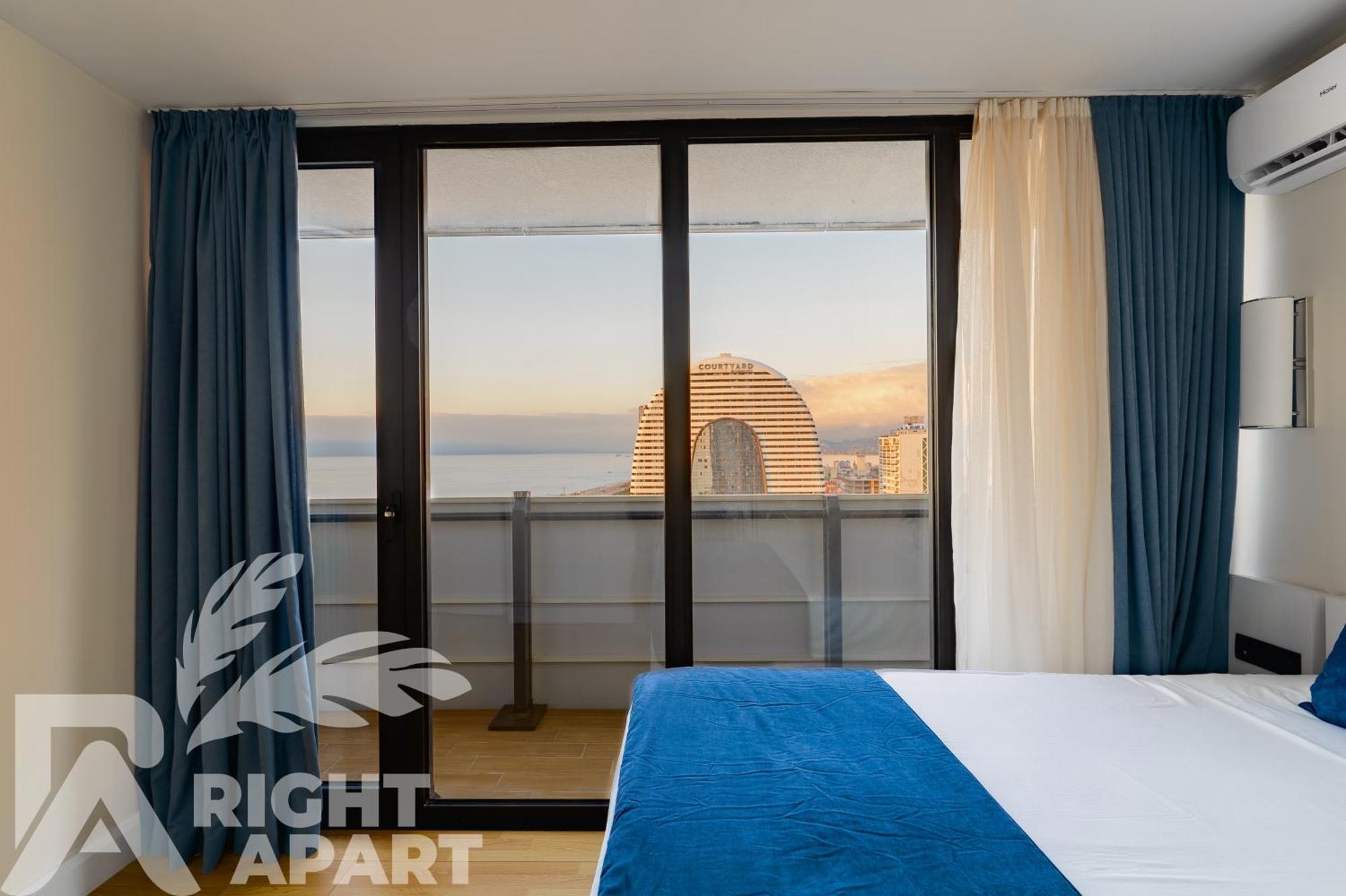 Orbi City Hotel Sea View Batumi Exterior photo