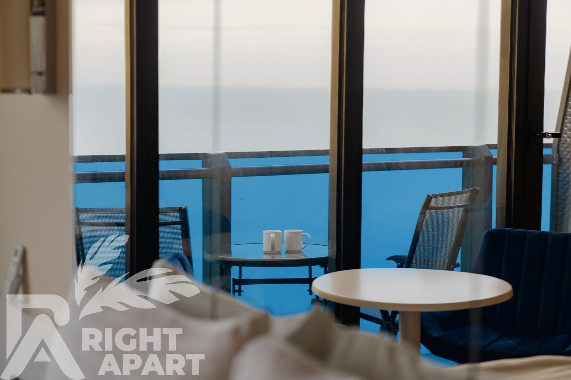 Orbi City Hotel Sea View Batumi Exterior photo